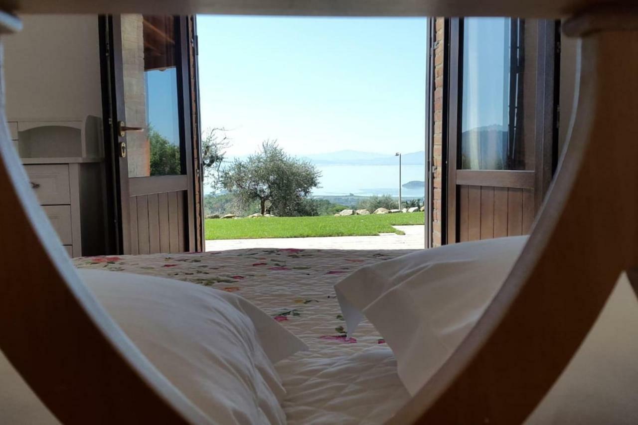 Di Colle In Colle - Country House With Private Pool トゥオーロ・スル・トラジメーノ エクステリア 写真